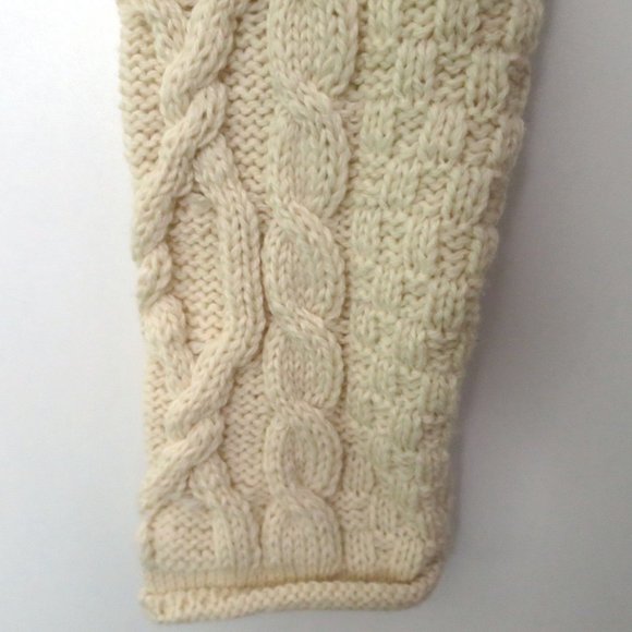Inis Crafts Cable Knit Turtleneck Sweater Size M - Picture 5 of 9
